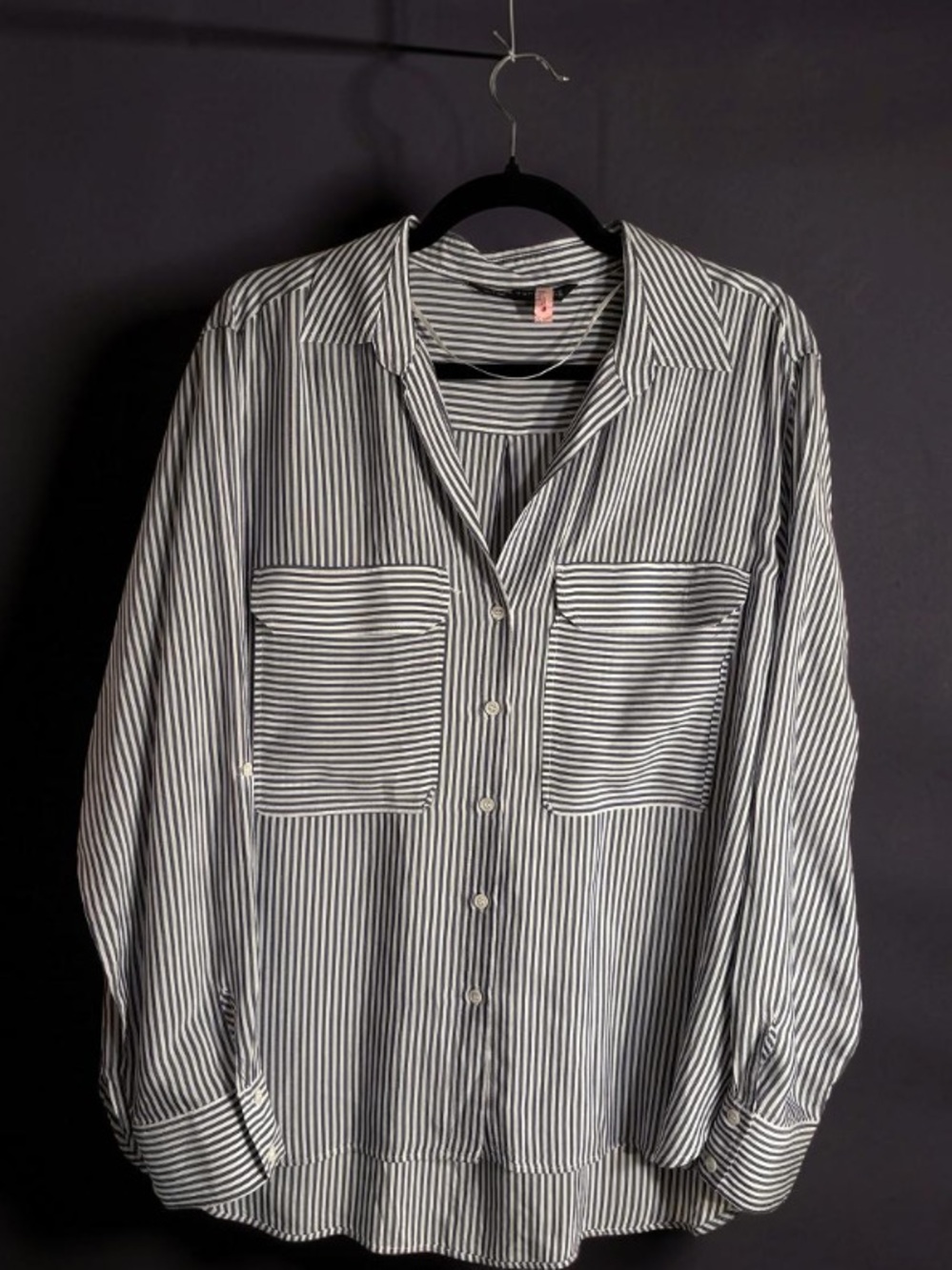 Zara Women’s Blue & White Vertical Stripe Button-Down Shirt With Pockets